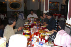 Abschiedsfeier mit den Freunden in Teheran